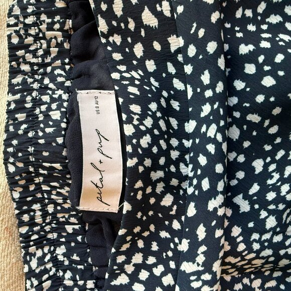 Petal & Pup Falco Skirt | Navy | Size 8 | Midi Pencil Skirt - Picture 4 of 4